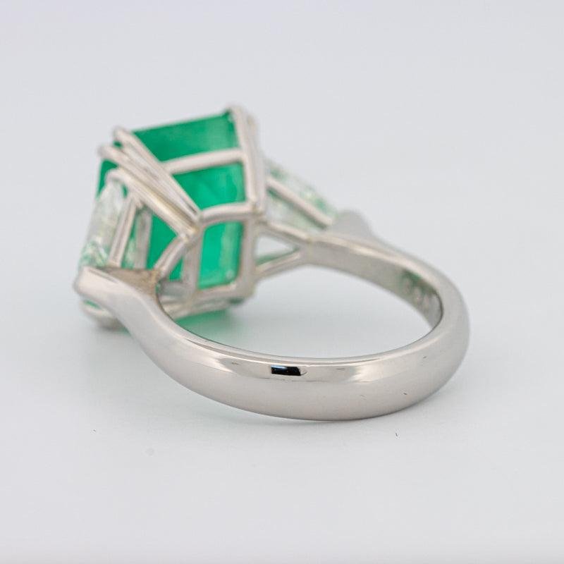 Natural Colombian Green Emerald Ring - ZIZOV DIAMONDS