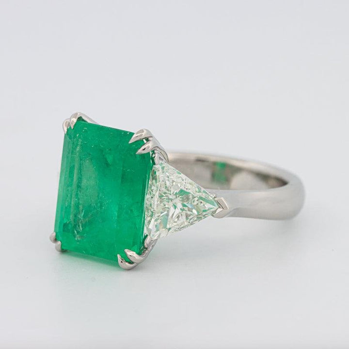 Natural Colombian Green Emerald Ring - ZIZOV DIAMONDS