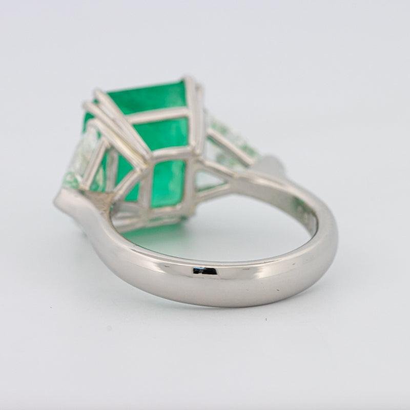 Natural Colombian Green Emerald Ring - ZIZOV DIAMONDS