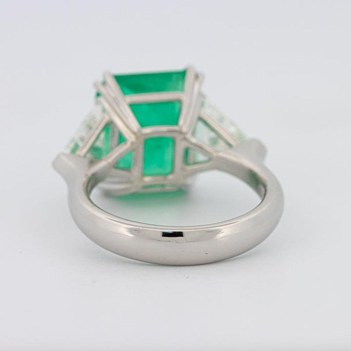 Natural Colombian Green Emerald Ring - ZIZOV DIAMONDS