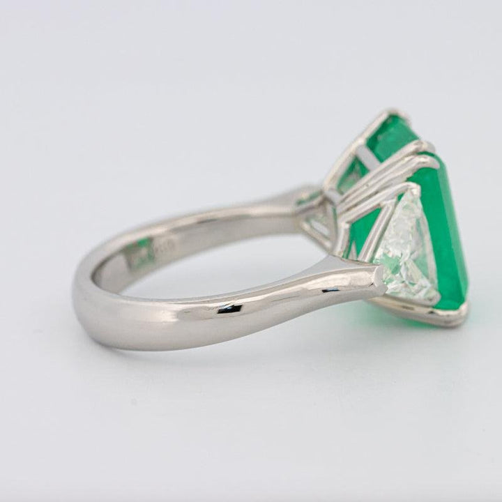 Natural Colombian Green Emerald Ring - ZIZOV DIAMONDS