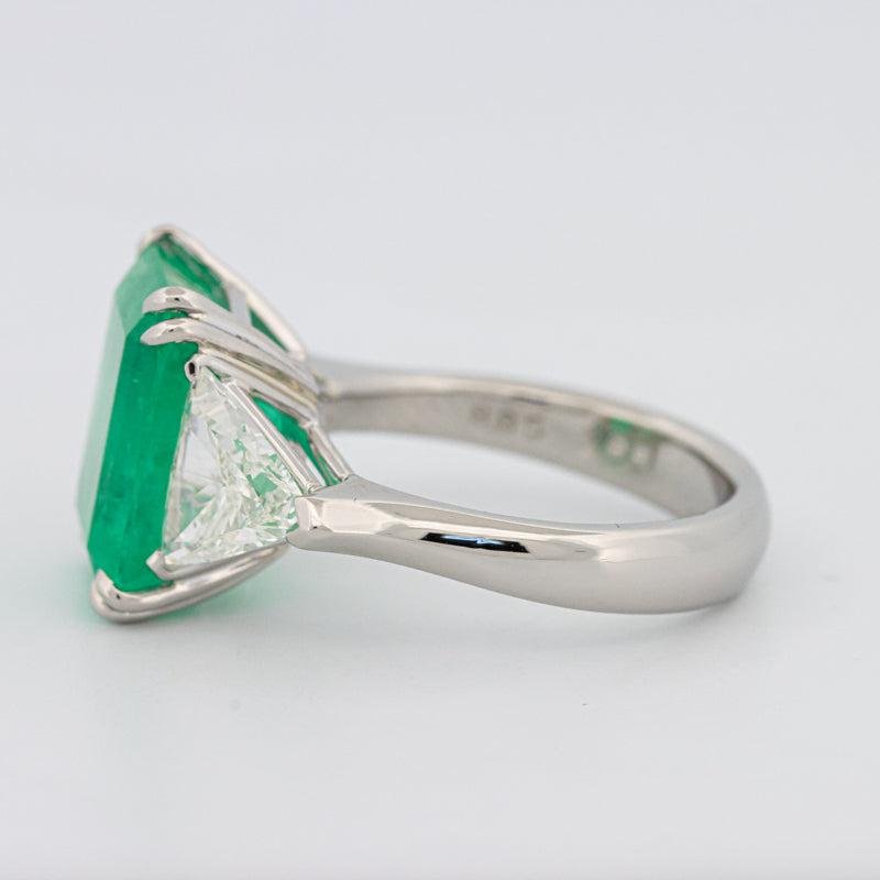 Natural Colombian Green Emerald Ring - ZIZOV DIAMONDS