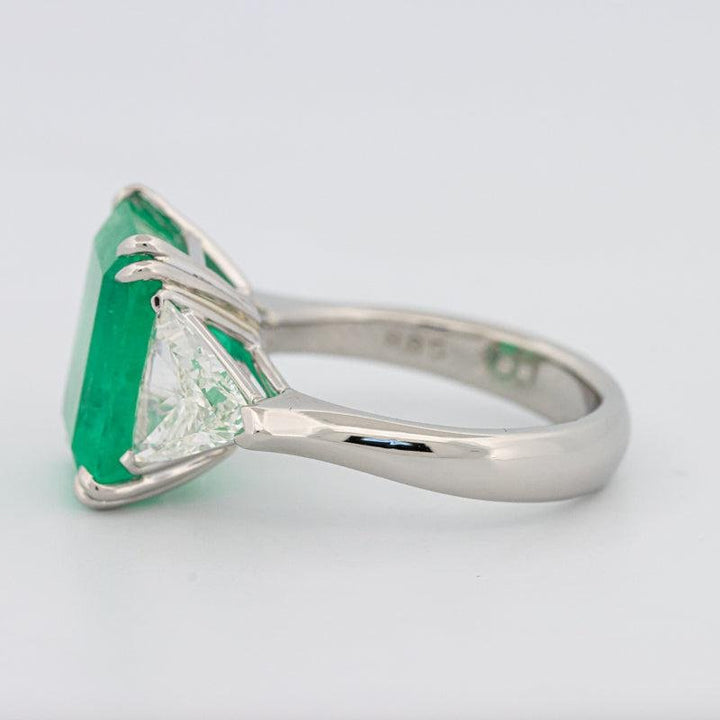 Natural Colombian Green Emerald Ring - ZIZOV DIAMONDS