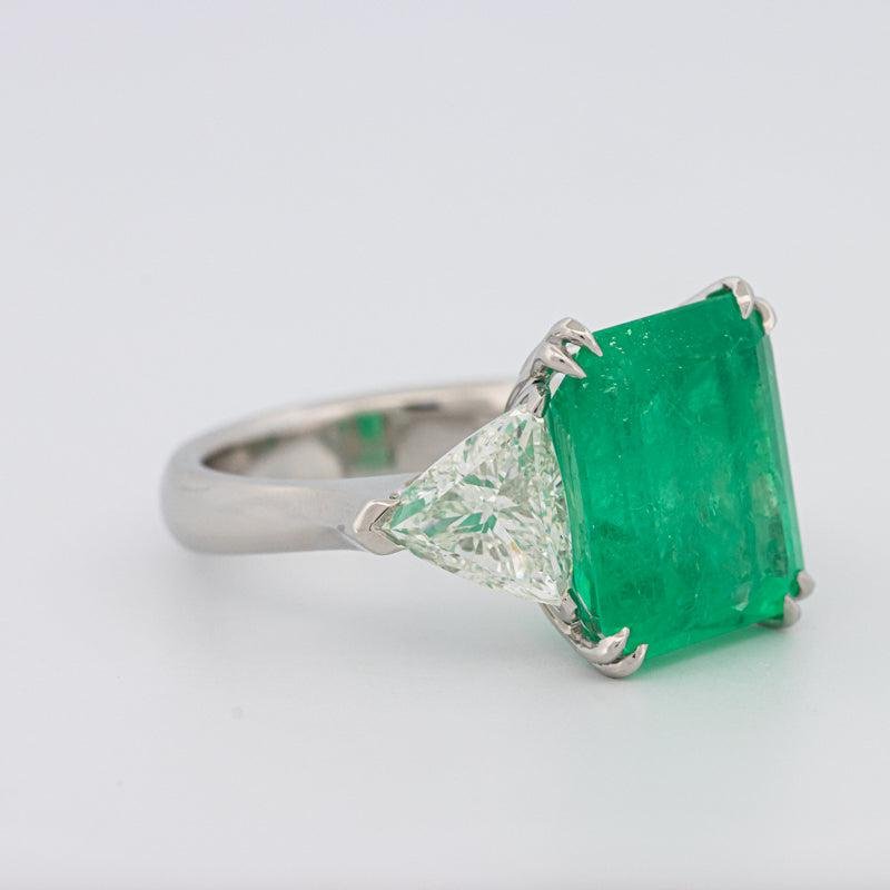 Natural Colombian Green Emerald Ring - ZIZOV DIAMONDS
