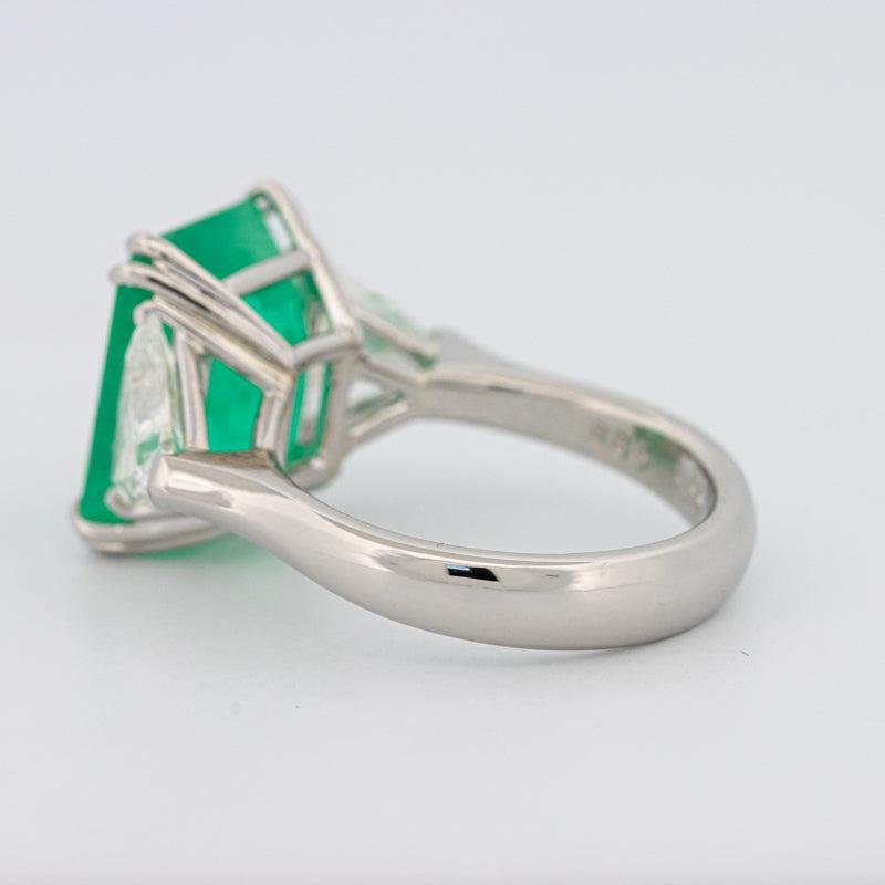 Natural Colombian Green Emerald Ring - ZIZOV DIAMONDS