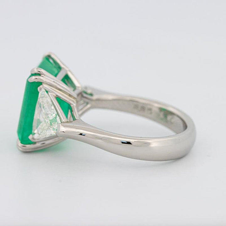 Natural Colombian Green Emerald Ring - ZIZOV DIAMONDS