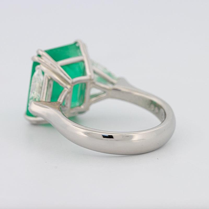 Natural Colombian Green Emerald Ring - ZIZOV DIAMONDS