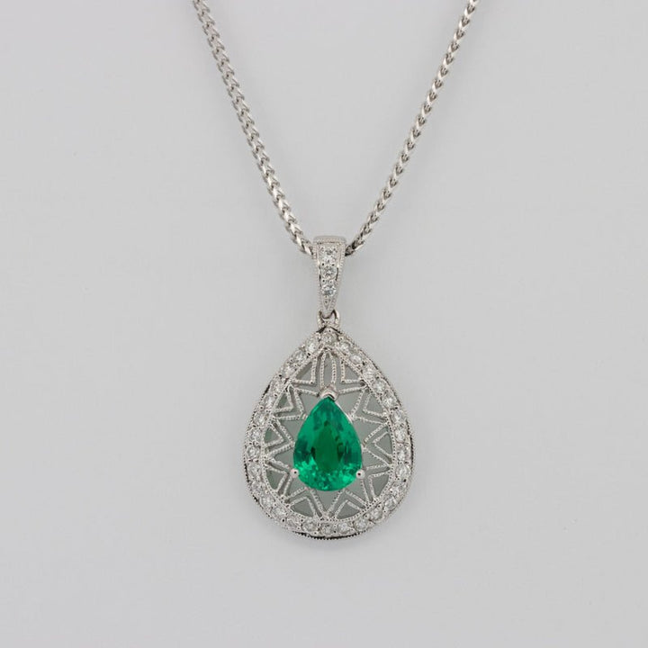 Pear - shape Green Emerald Pendant - ZIZOV DIAMONDS