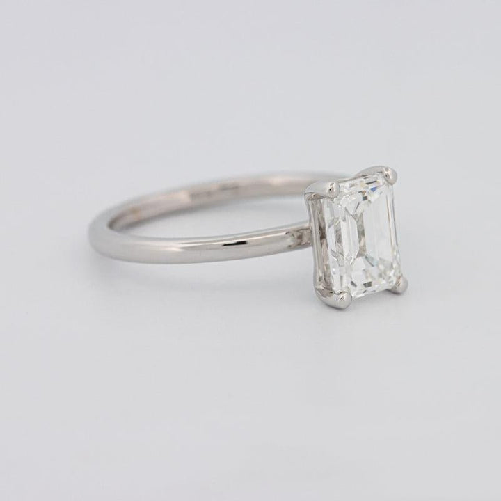 "Selena" Solitaire - ZIZOV DIAMONDS