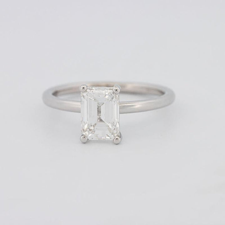 "Selena" Solitaire - ZIZOV DIAMONDS