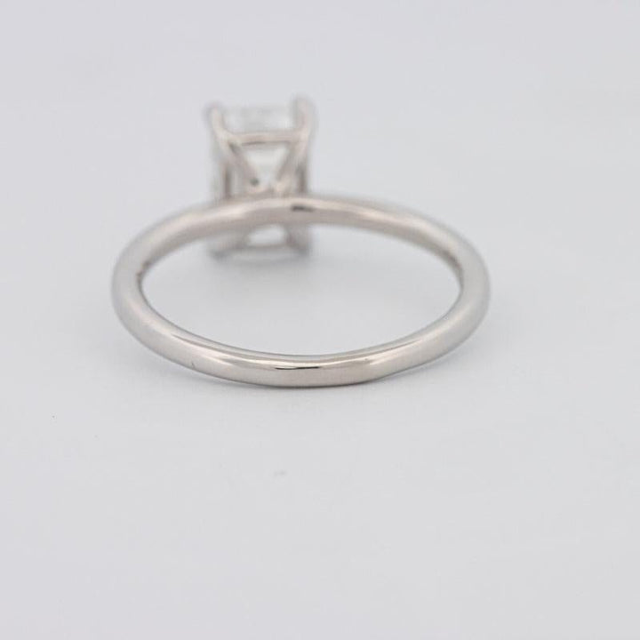 "Selena" Solitaire - ZIZOV DIAMONDS