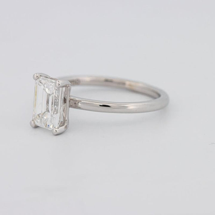 "Selena" Solitaire - ZIZOV DIAMONDS