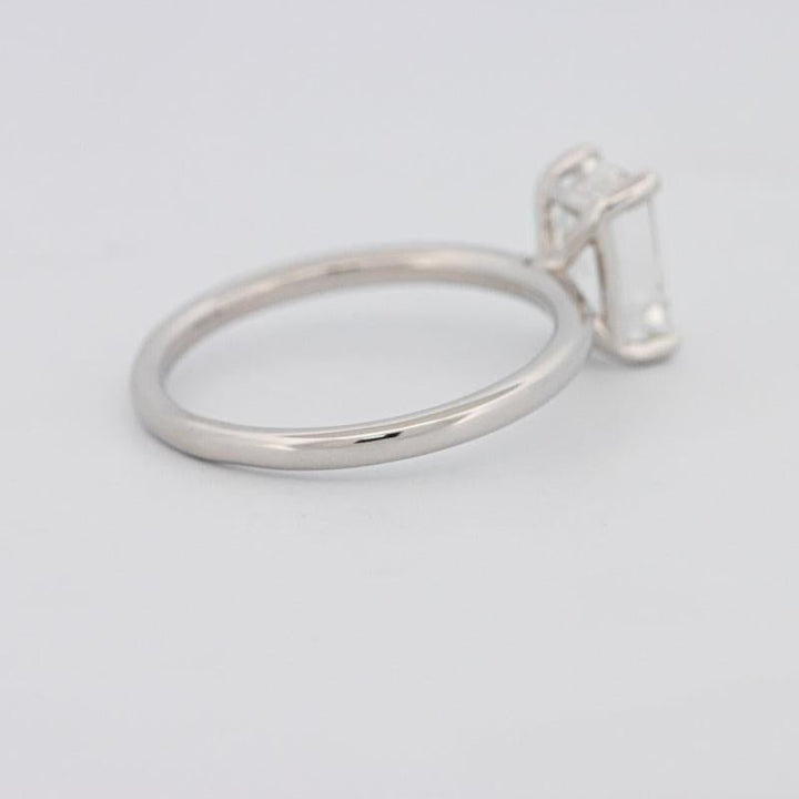 "Selena" Solitaire - ZIZOV DIAMONDS