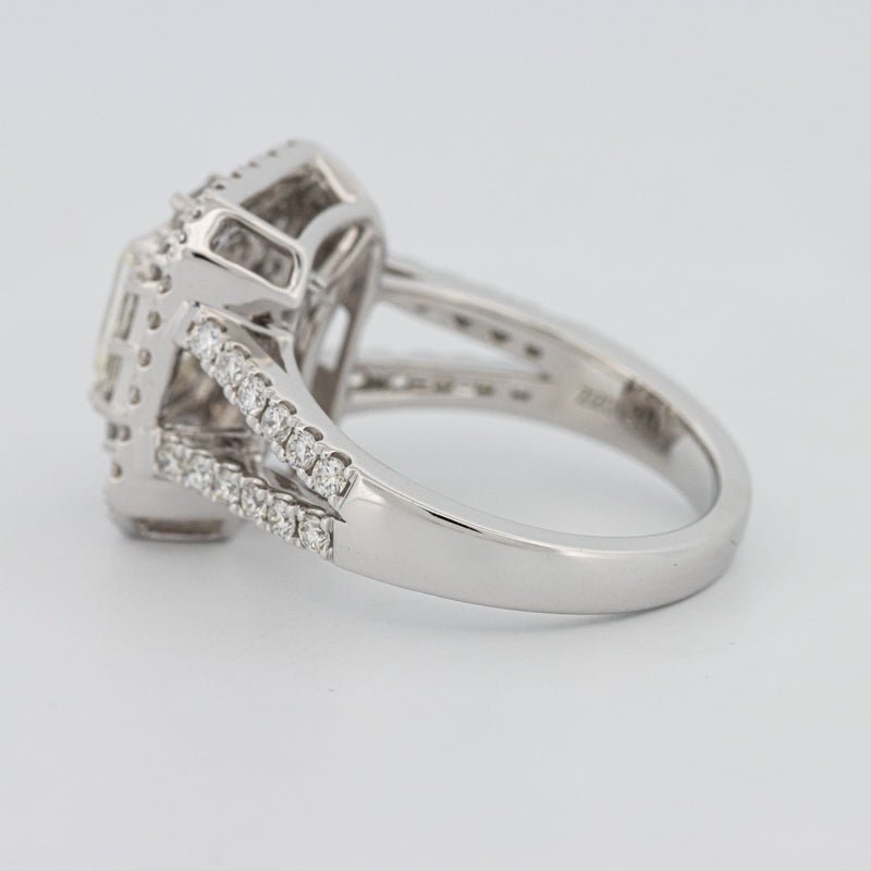 "Stella" Halo Solitaire - ZIZOV DIAMONDS