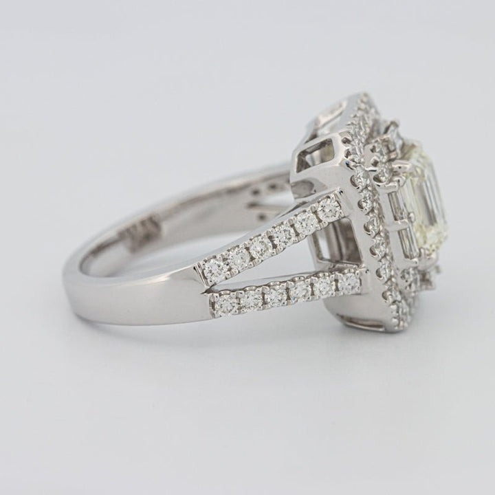 "Stella" Halo Solitaire - ZIZOV DIAMONDS