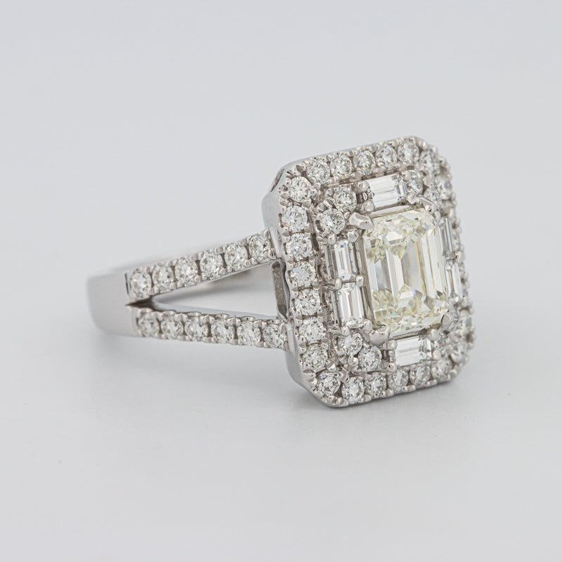 "Stella" Halo Solitaire - ZIZOV DIAMONDS