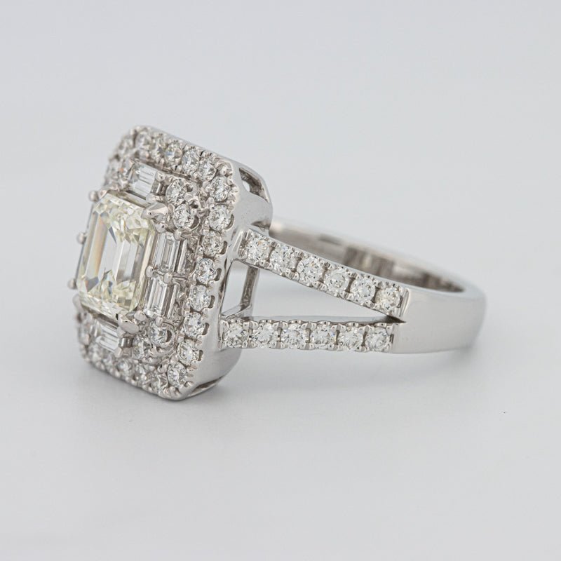 "Stella" Halo Solitaire - ZIZOV DIAMONDS