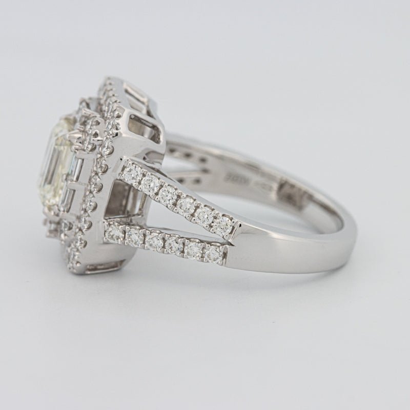 "Stella" Halo Solitaire - ZIZOV DIAMONDS