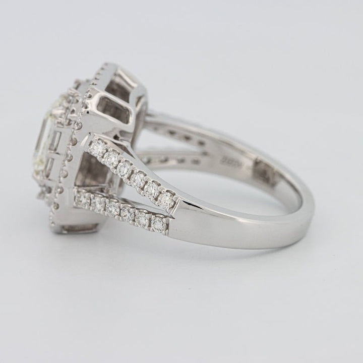"Stella" Halo Solitaire - ZIZOV DIAMONDS