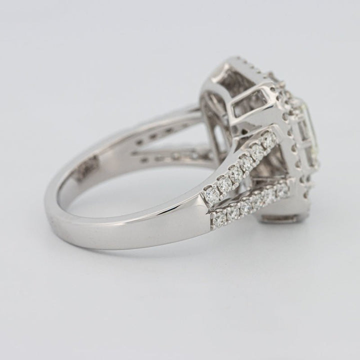 "Stella" Halo Solitaire - ZIZOV DIAMONDS