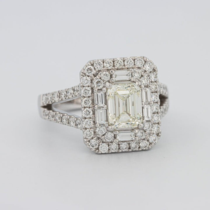"Stella" Halo Solitaire - ZIZOV DIAMONDS