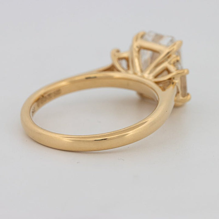 The "Ayala" Solitaire (LG) - ZIZOV DIAMONDS