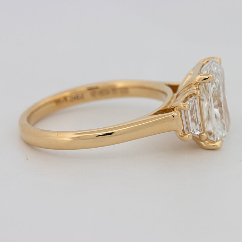 The "Ayala" Solitaire (LG) - ZIZOV DIAMONDS