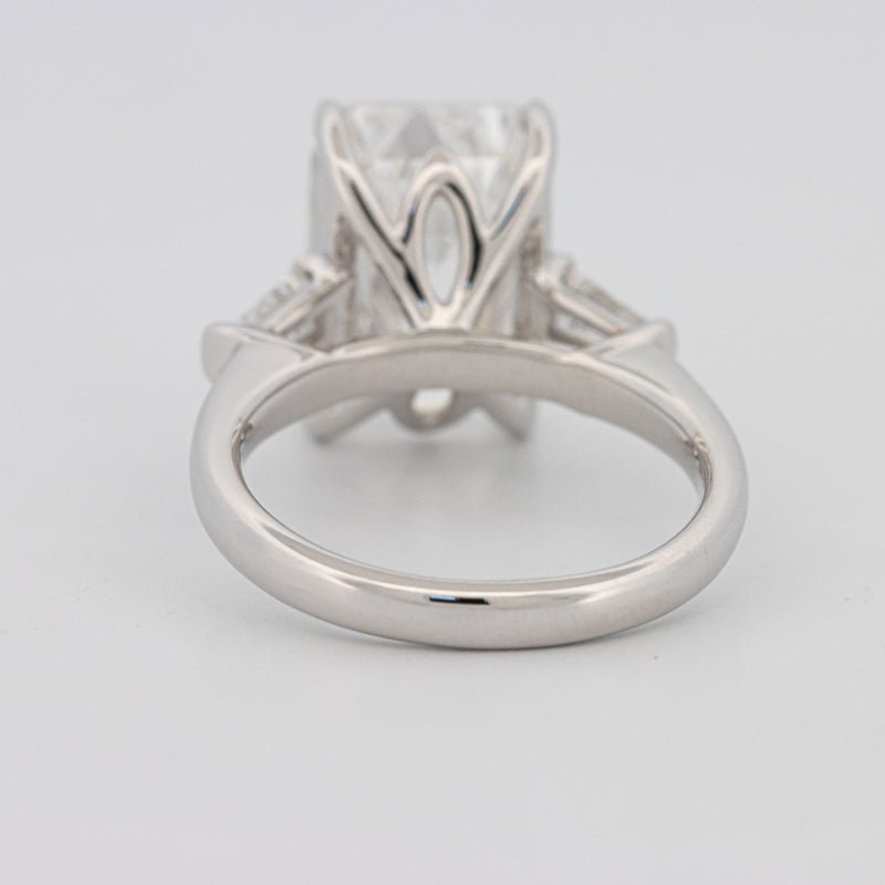 The "Esther" Solitaire (LG) - ZIZOV DIAMONDS