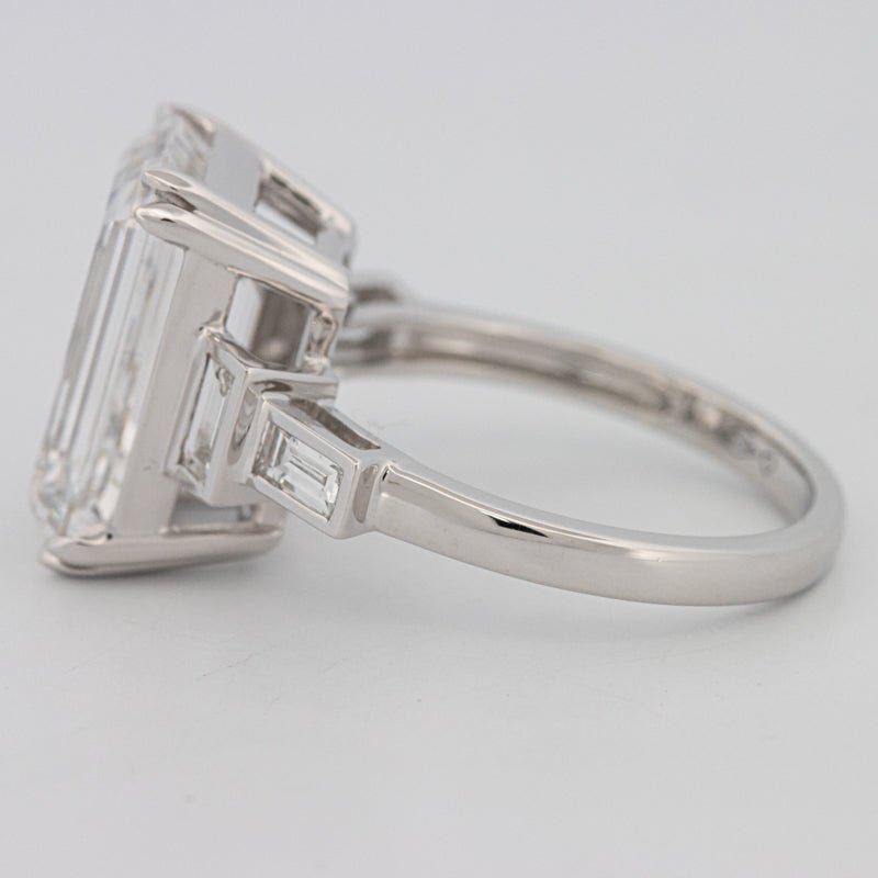 The "Josephine" Solitaire (LG) - ZIZOV DIAMONDS