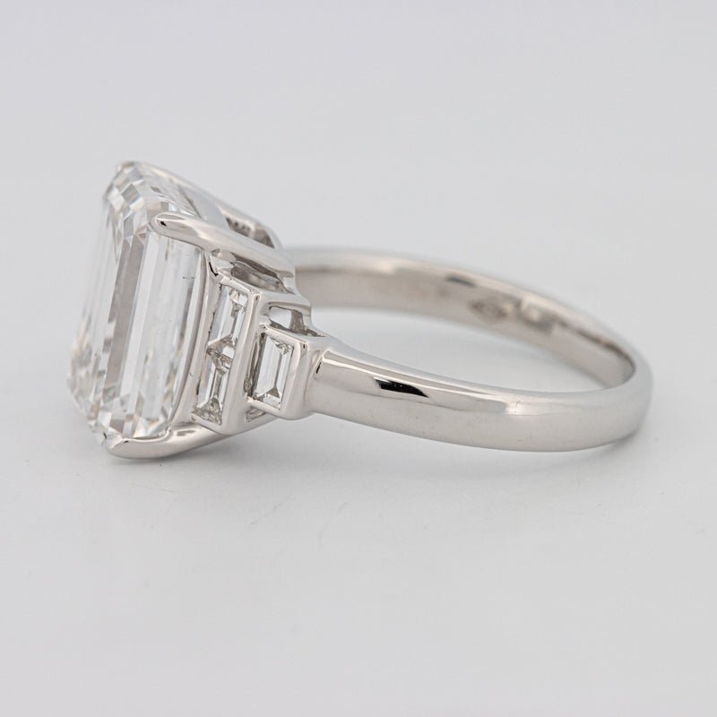 The "Neve" Solitaire (LG) - ZIZOV DIAMONDS