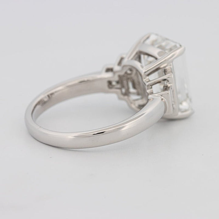 The "Neve" Solitaire (LG) - ZIZOV DIAMONDS