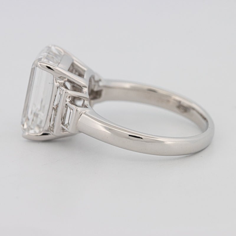 The "Neve" Solitaire (LG) - ZIZOV DIAMONDS