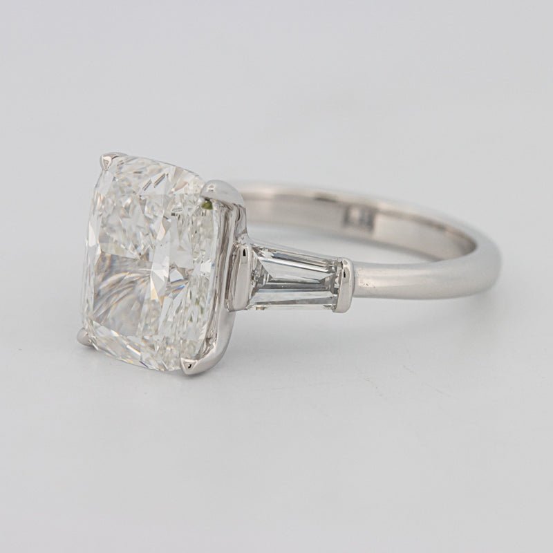 The "Rose" Solitaire (LG) - ZIZOV DIAMONDS