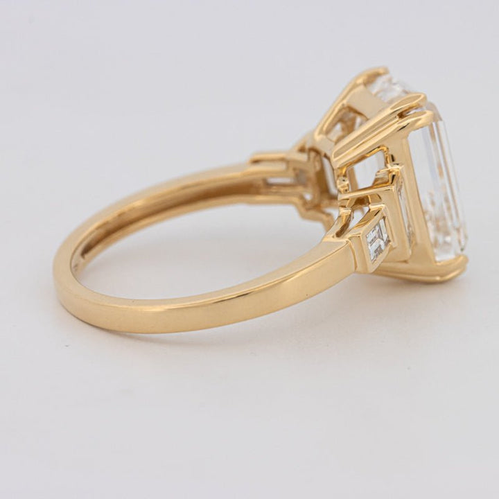 The "Serafina" Solitaire (LG) - ZIZOV DIAMONDS