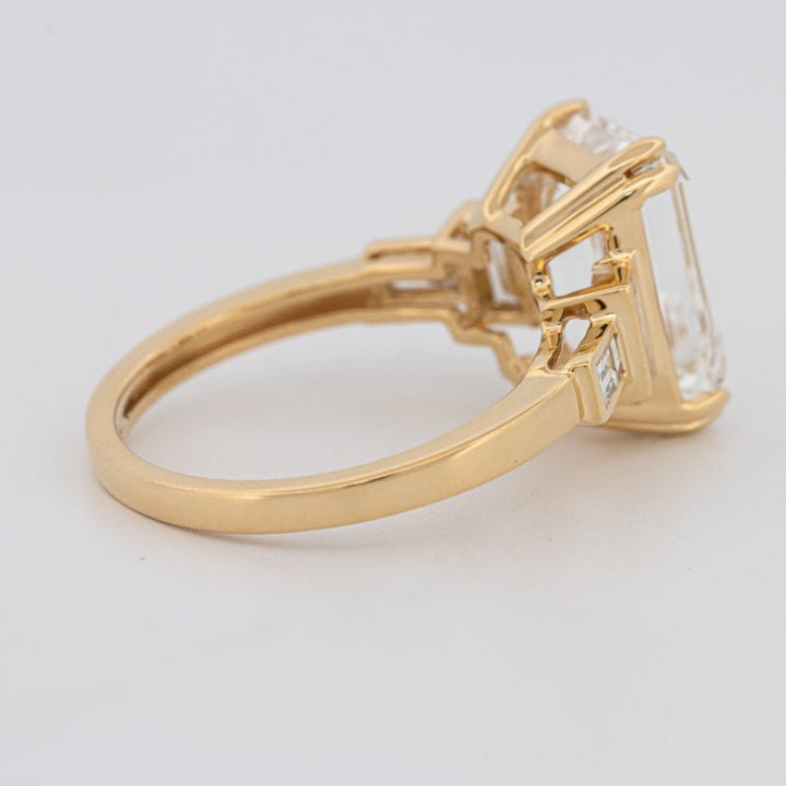 The "Serafina" Solitaire (LG) - ZIZOV DIAMONDS