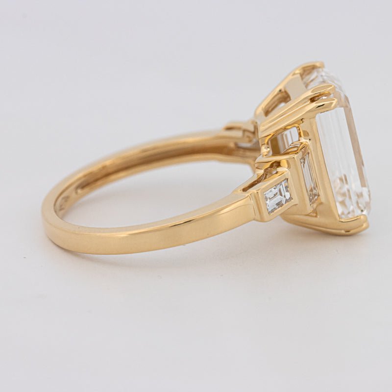 The "Serafina" Solitaire (LG) - ZIZOV DIAMONDS