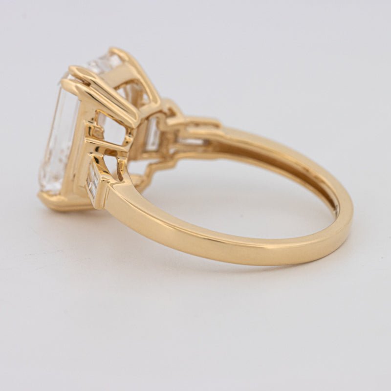 The "Serafina" Solitaire (LG) - ZIZOV DIAMONDS