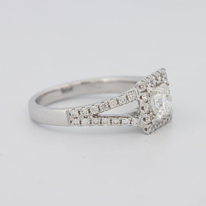 The "Serina" Solitaire - ZIZOV DIAMONDS