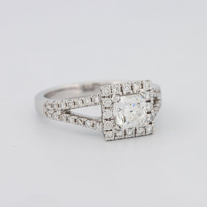 The "Serina" Solitaire - ZIZOV DIAMONDS