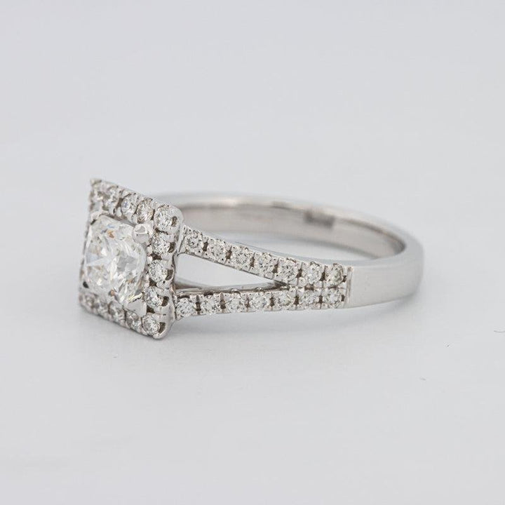 The "Serina" Solitaire - ZIZOV DIAMONDS