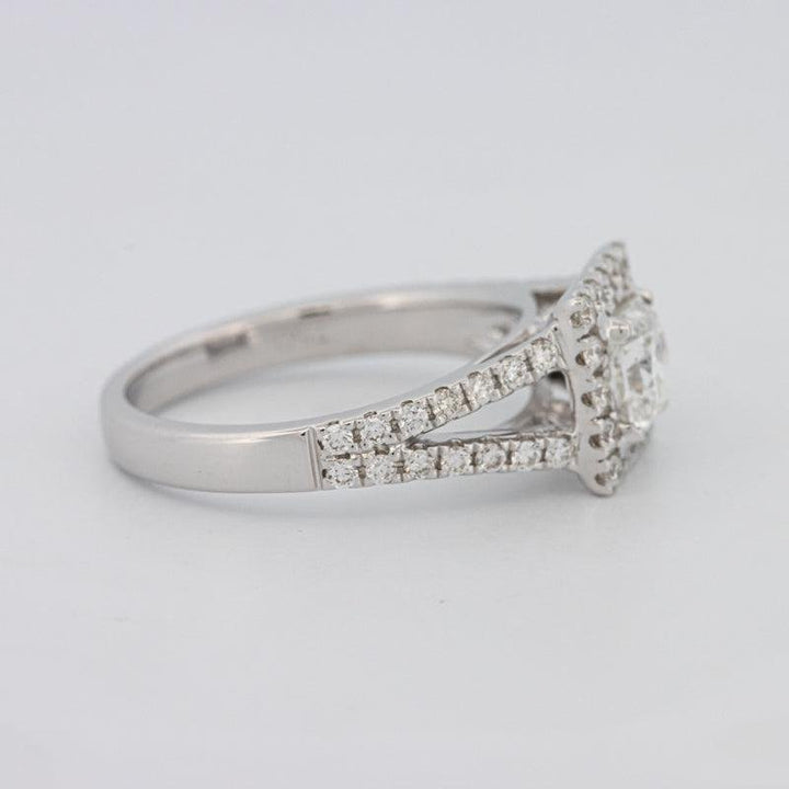 The "Serina" Solitaire - ZIZOV DIAMONDS