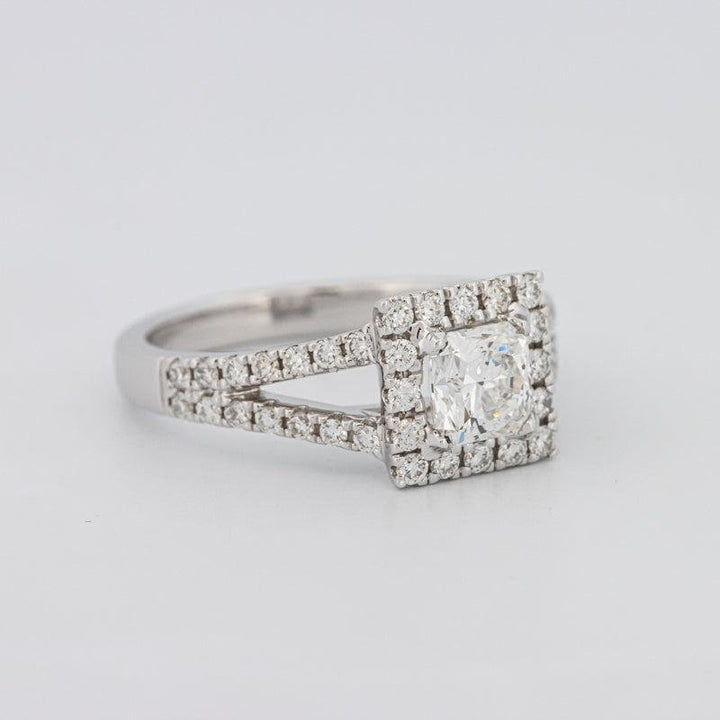 The "Serina" Solitaire - ZIZOV DIAMONDS