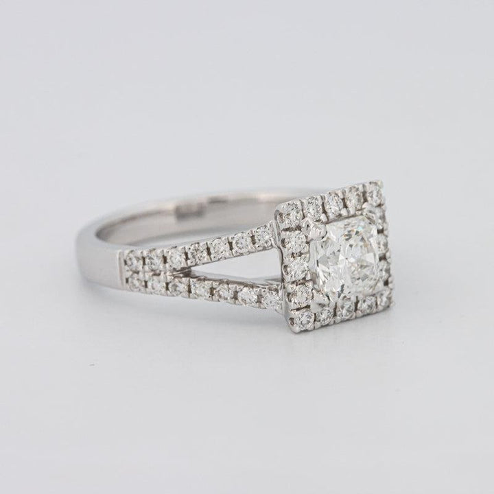 The "Serina" Solitaire - ZIZOV DIAMONDS