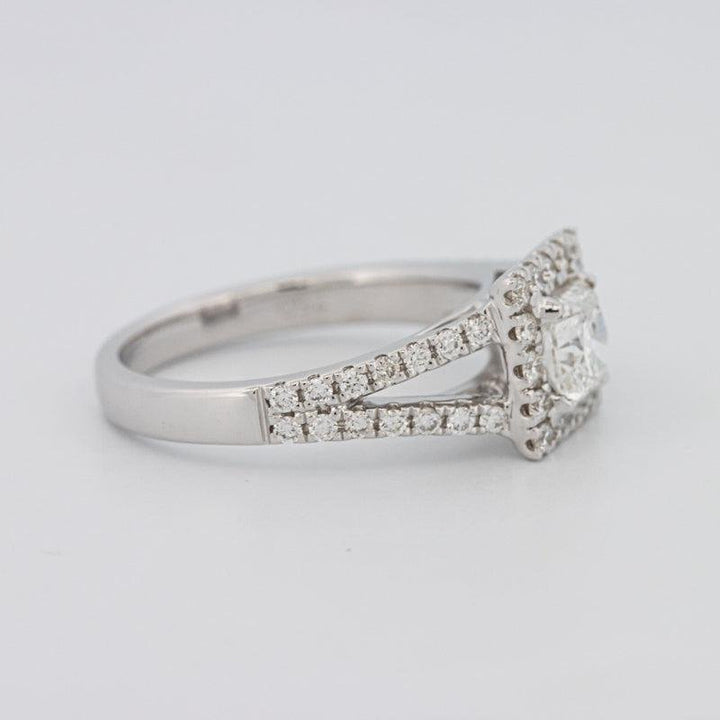 The "Serina" Solitaire - ZIZOV DIAMONDS