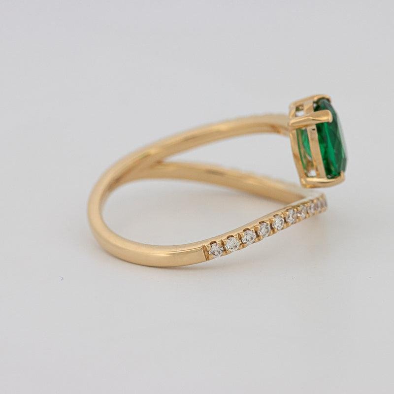 Twisted gem ring (emerald) - ZIZOV DIAMONDS