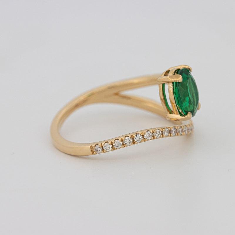 Twisted gem ring (emerald) - ZIZOV DIAMONDS