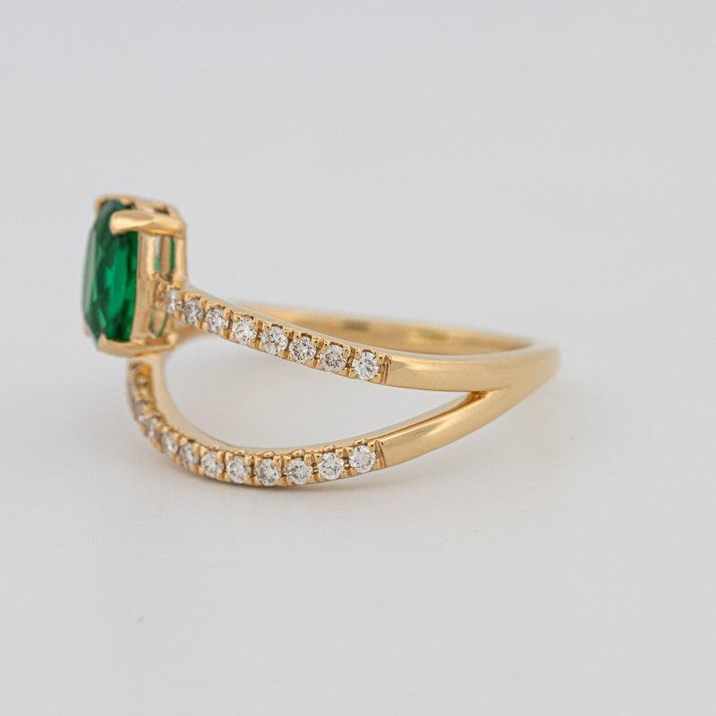 Twisted gem ring (emerald) - ZIZOV DIAMONDS