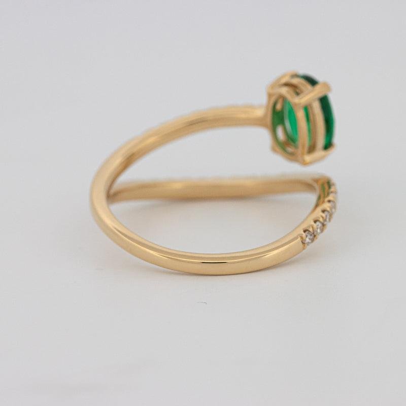 Twisted gem ring (emerald) - ZIZOV DIAMONDS