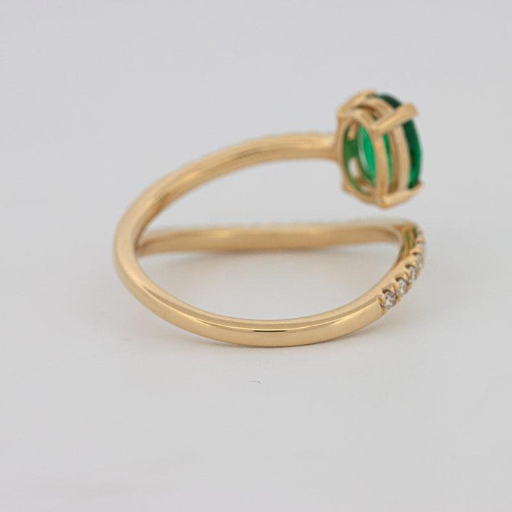 Twisted gem ring (emerald) - ZIZOV DIAMONDS
