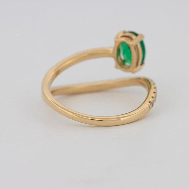 Twisted gem ring (emerald) - ZIZOV DIAMONDS